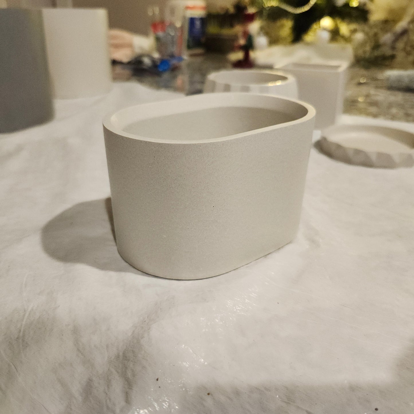 Oval Pots