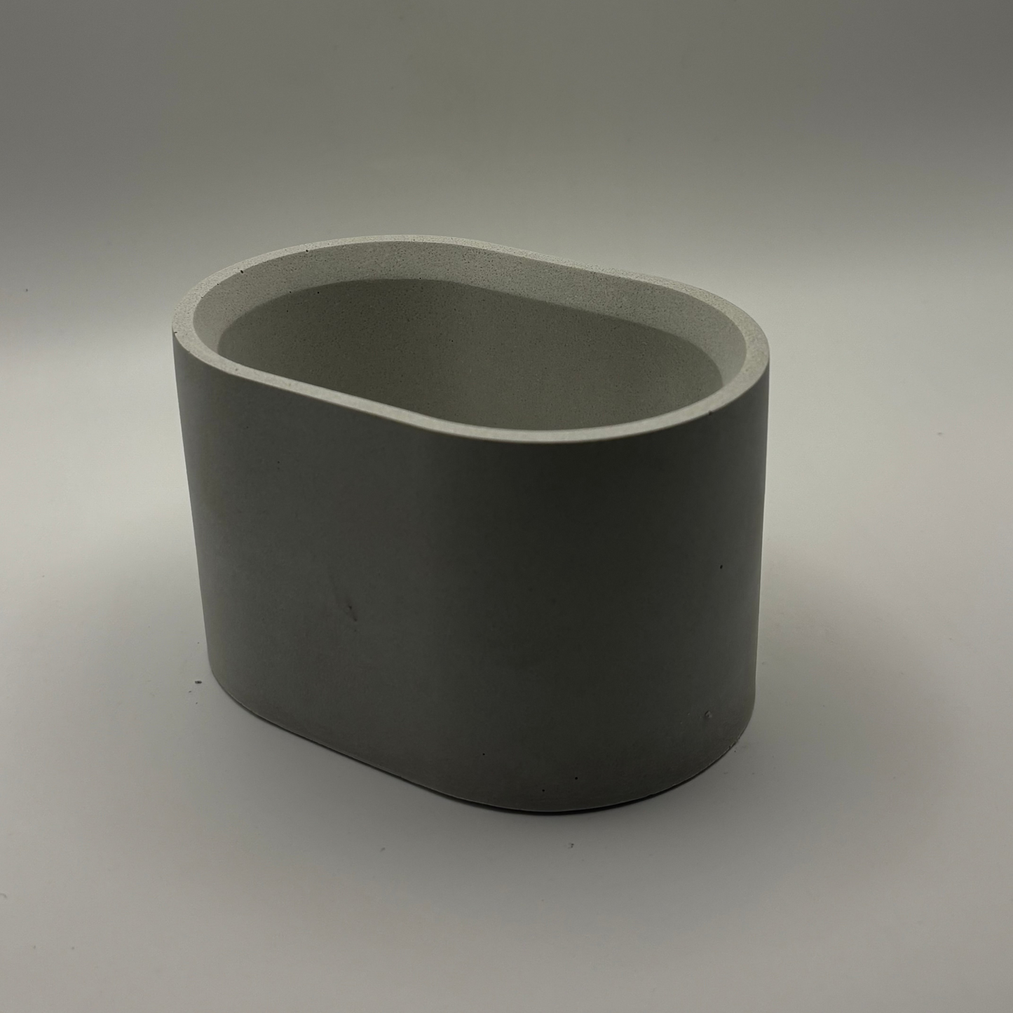 Oval Pots
